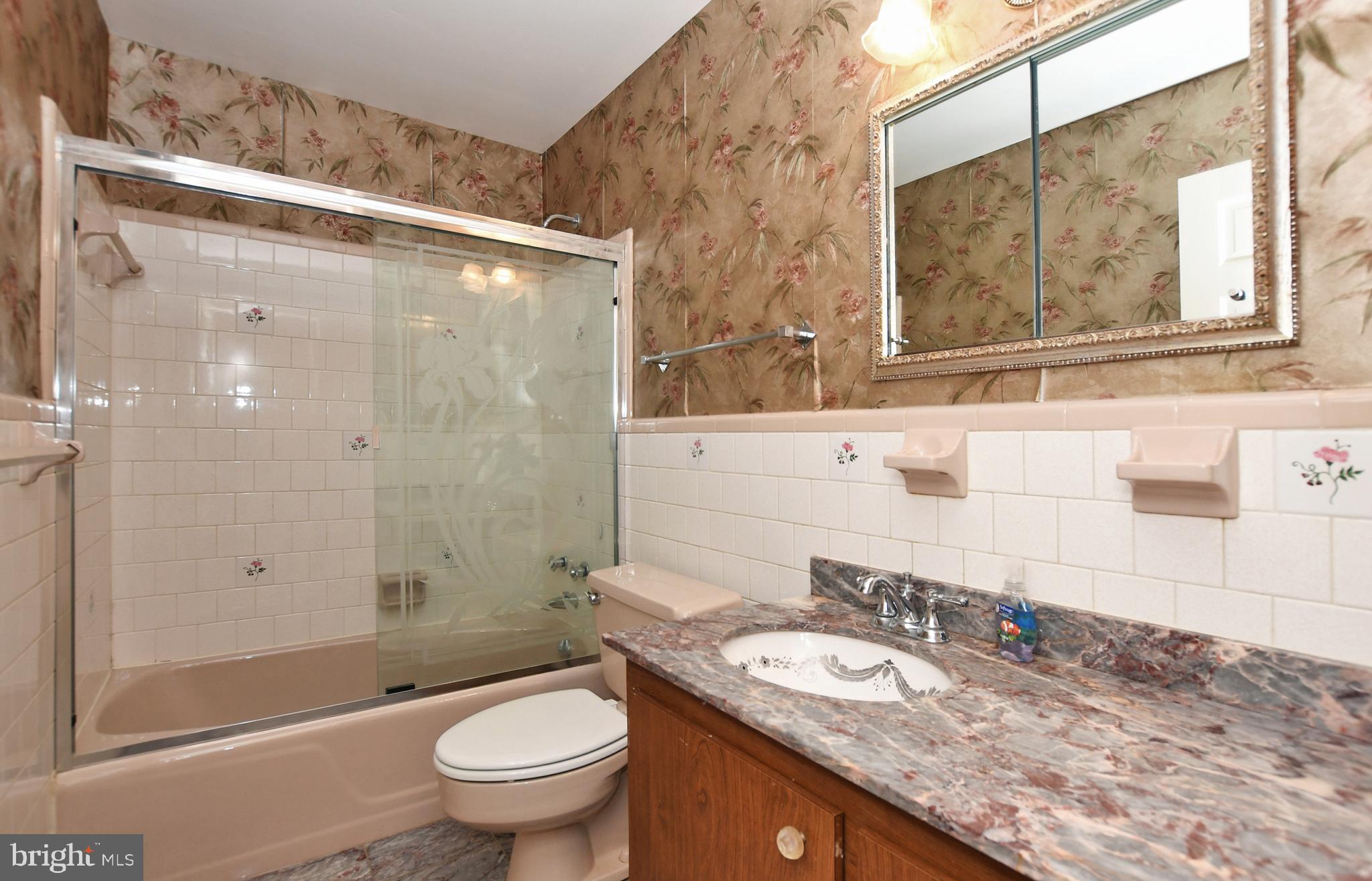 6923 Greentree Road Bethesda, MD 20817 - Photo 13 of 26 Gallery Image 13