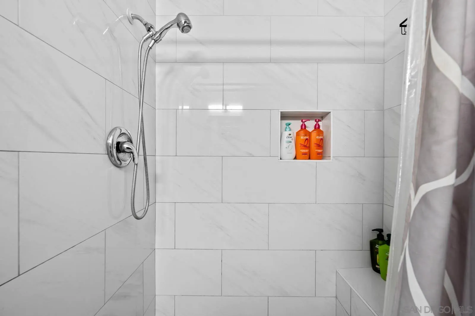 124 East View Street Fallbrook, CA 92028 - Photo 25 of 50 a bathroom with a shower