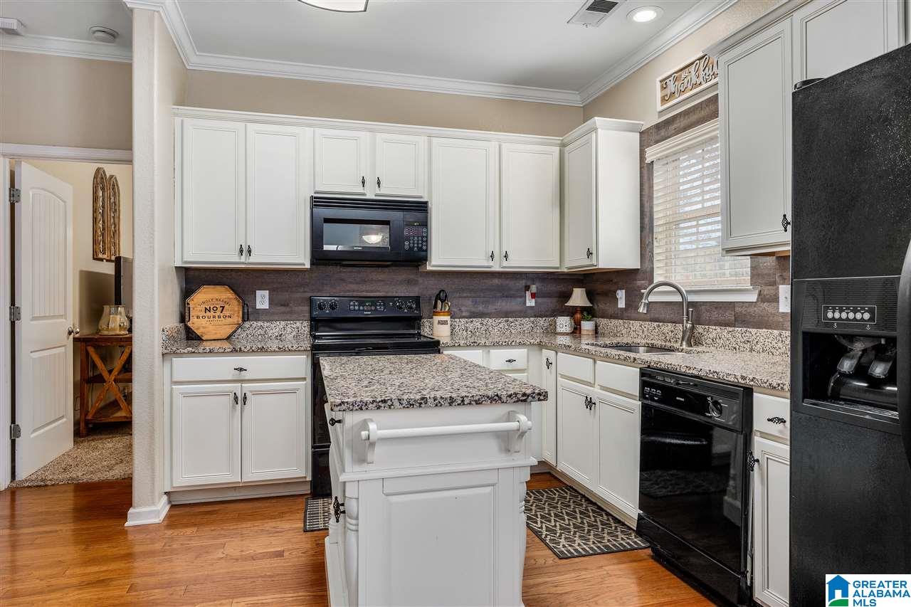129 Robin Street Calera, AL 35040 - Photo 12 of 26