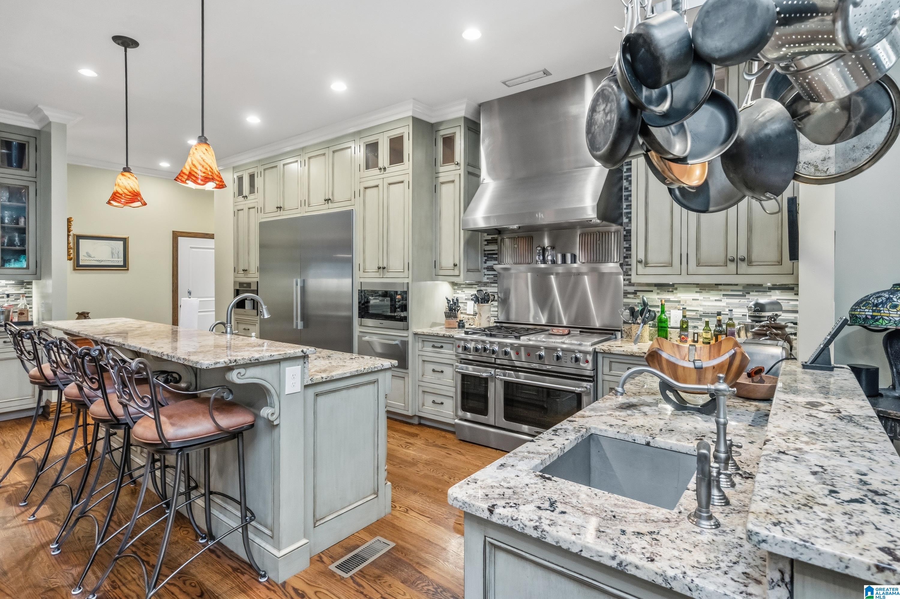 2617 Cherokee Road Mountain Brook, AL 35216 - Photo 17 of 49 Gallery Image 17