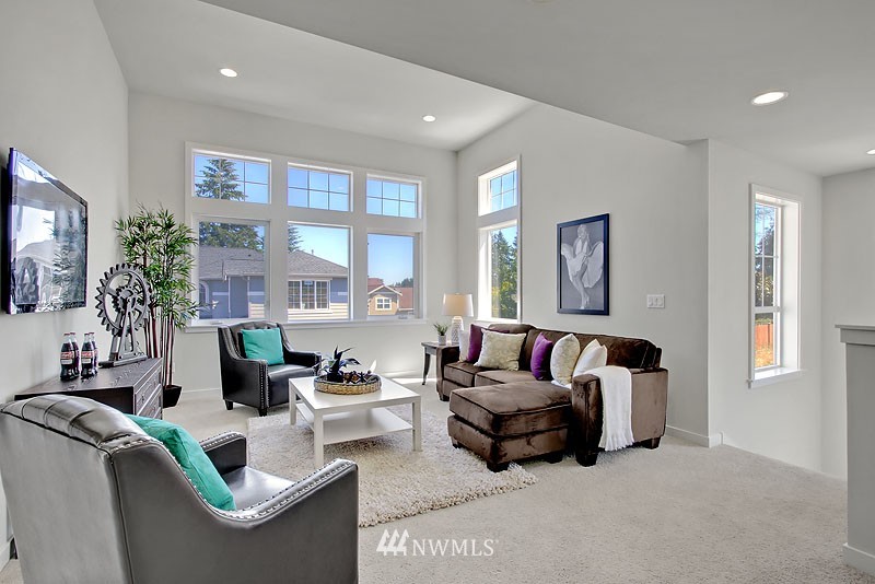 23211 24th Avenue Southeast Bothell, WA 98021 - Photo 7 of 11