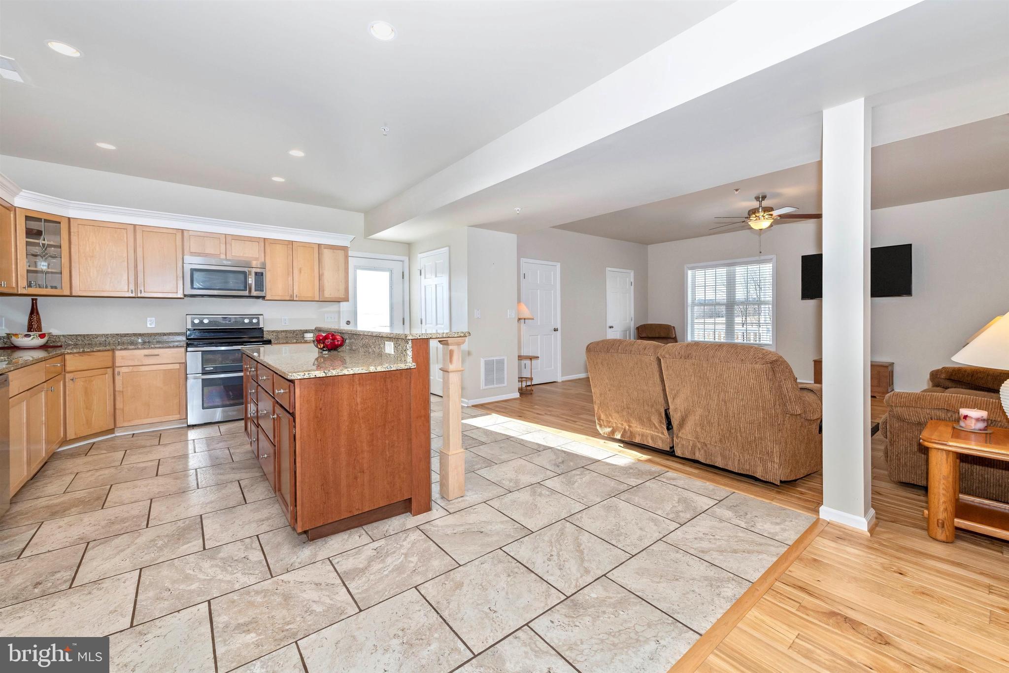 5655 Buffalo Road Mount Airy, MD 21771 - Photo 23 of 84 Kitchen & Great Room