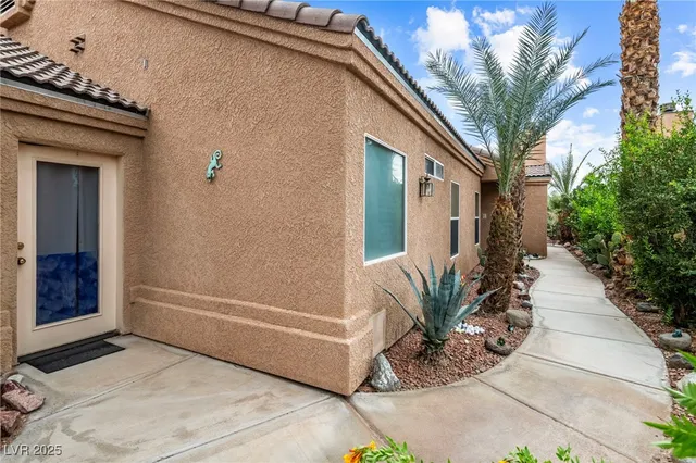 $345,000 | 1210 Country Club Drive, Laughlin, NV 89029