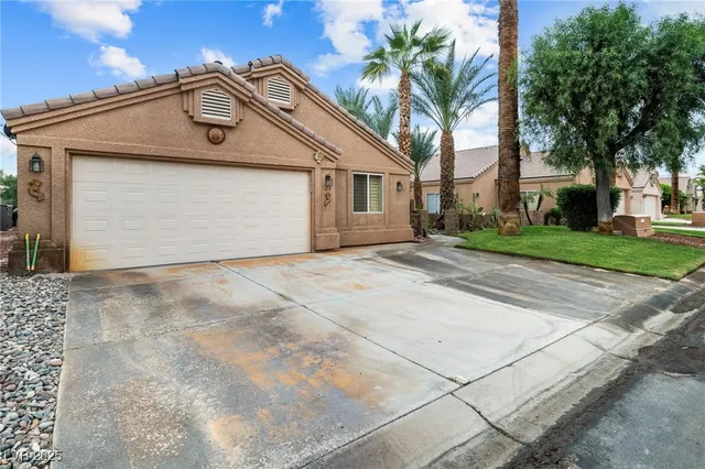 $345,000 | 1210 Country Club Drive, Laughlin, NV 89029
