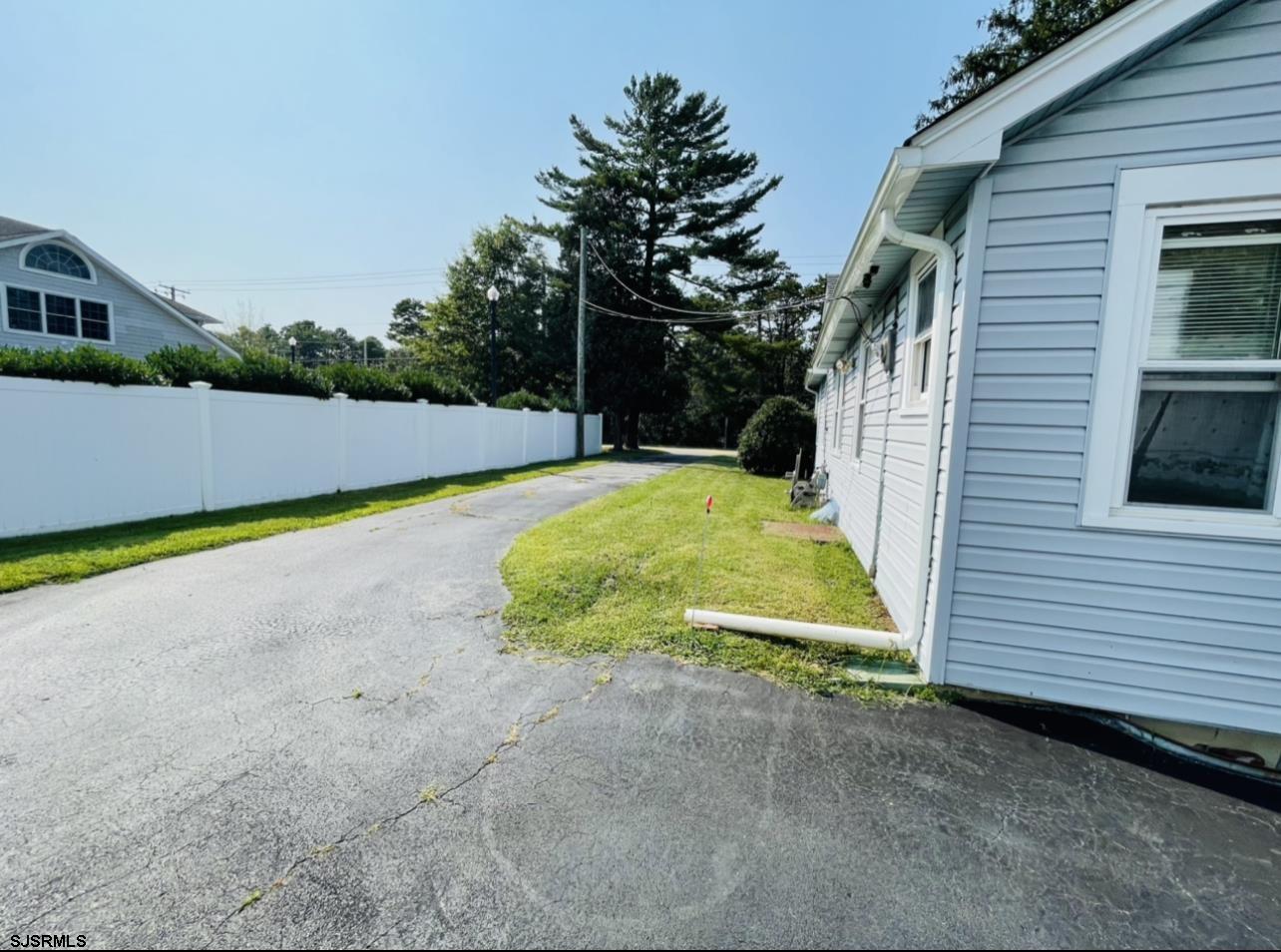 158 South Pitney Road Galloway Township, NJ 08205 - Photo 7 of 20 Gallery Image 7