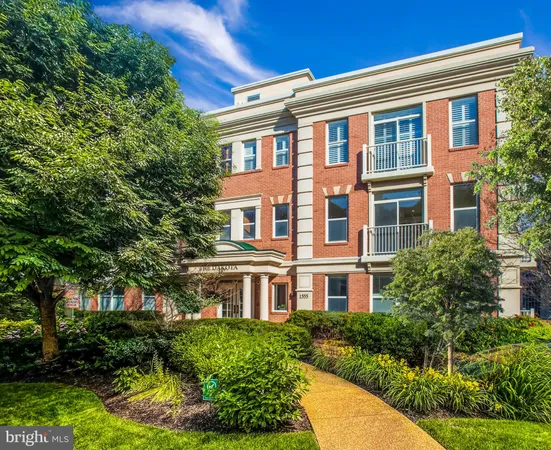 $5,400 | 1555 North Colonial Terrace, Unit 600, Arlington, VA 22209