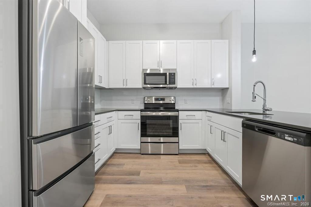 10 A Willard Road, Unit 222 Norwalk, CT 06851 - Photo 19 of 29