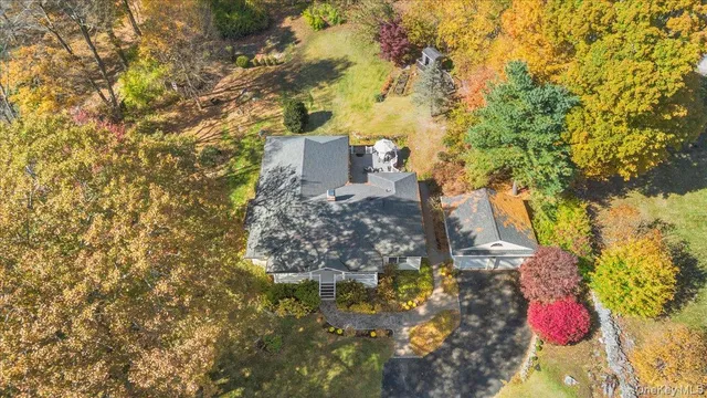 a view of a house with a outdoor space