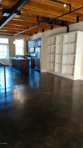 $2,000 | 5 B Market, Beaufort, SC 29906