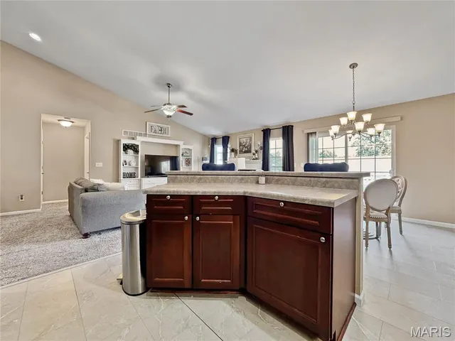 $239,900 | 520 North Edison Street, Freeburg, IL 62243