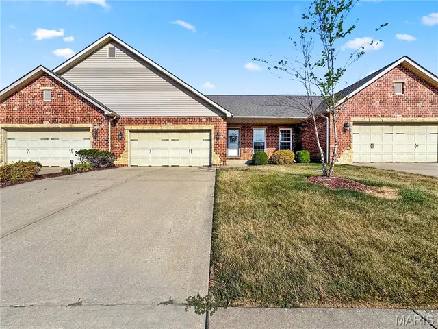 $239,900 | 520 North Edison Street, Freeburg, IL 62243