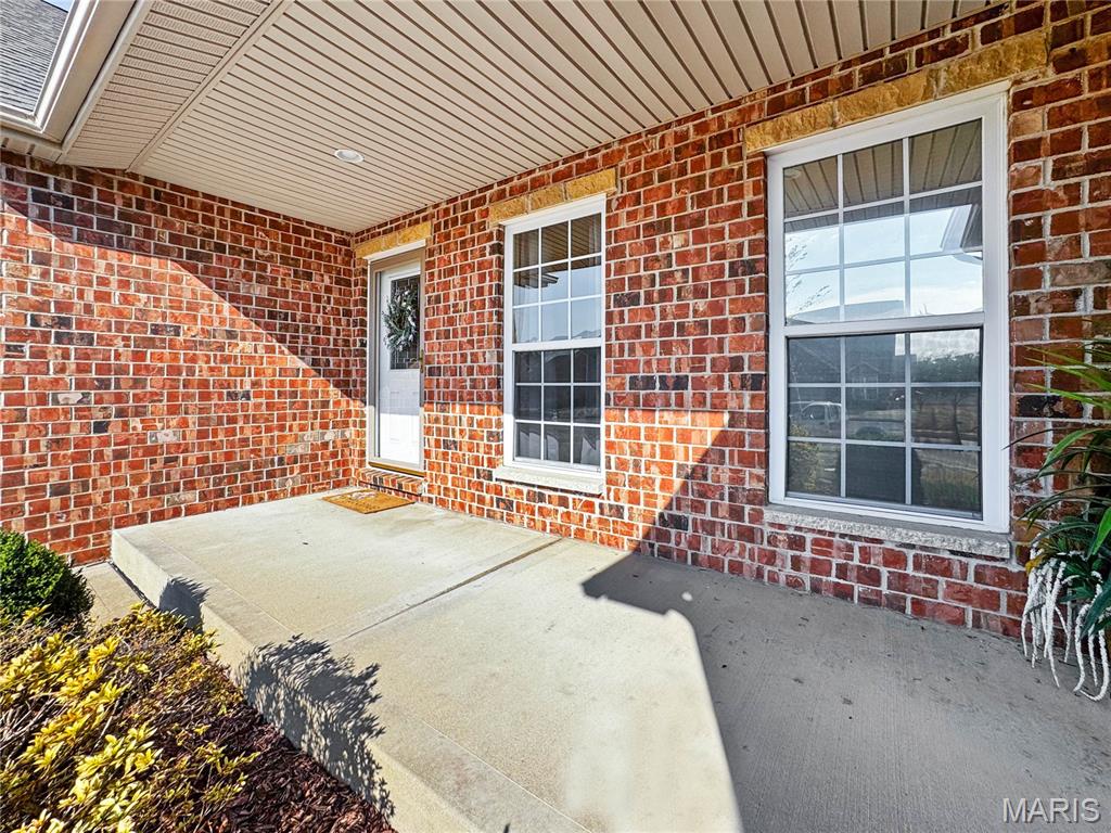 520 North Edison Street Freeburg, IL 62243 - Photo 4 of 37