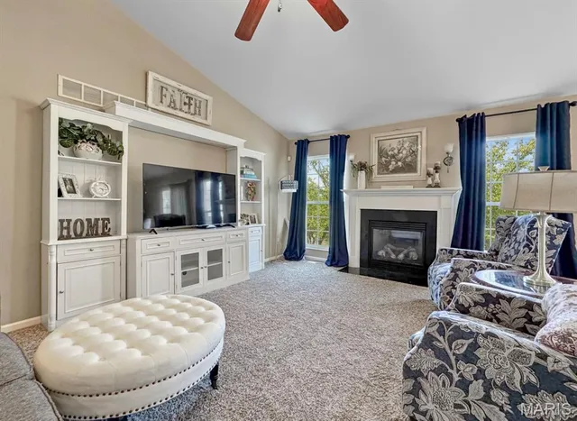 $239,900 | 520 North Edison Street, Freeburg, IL 62243