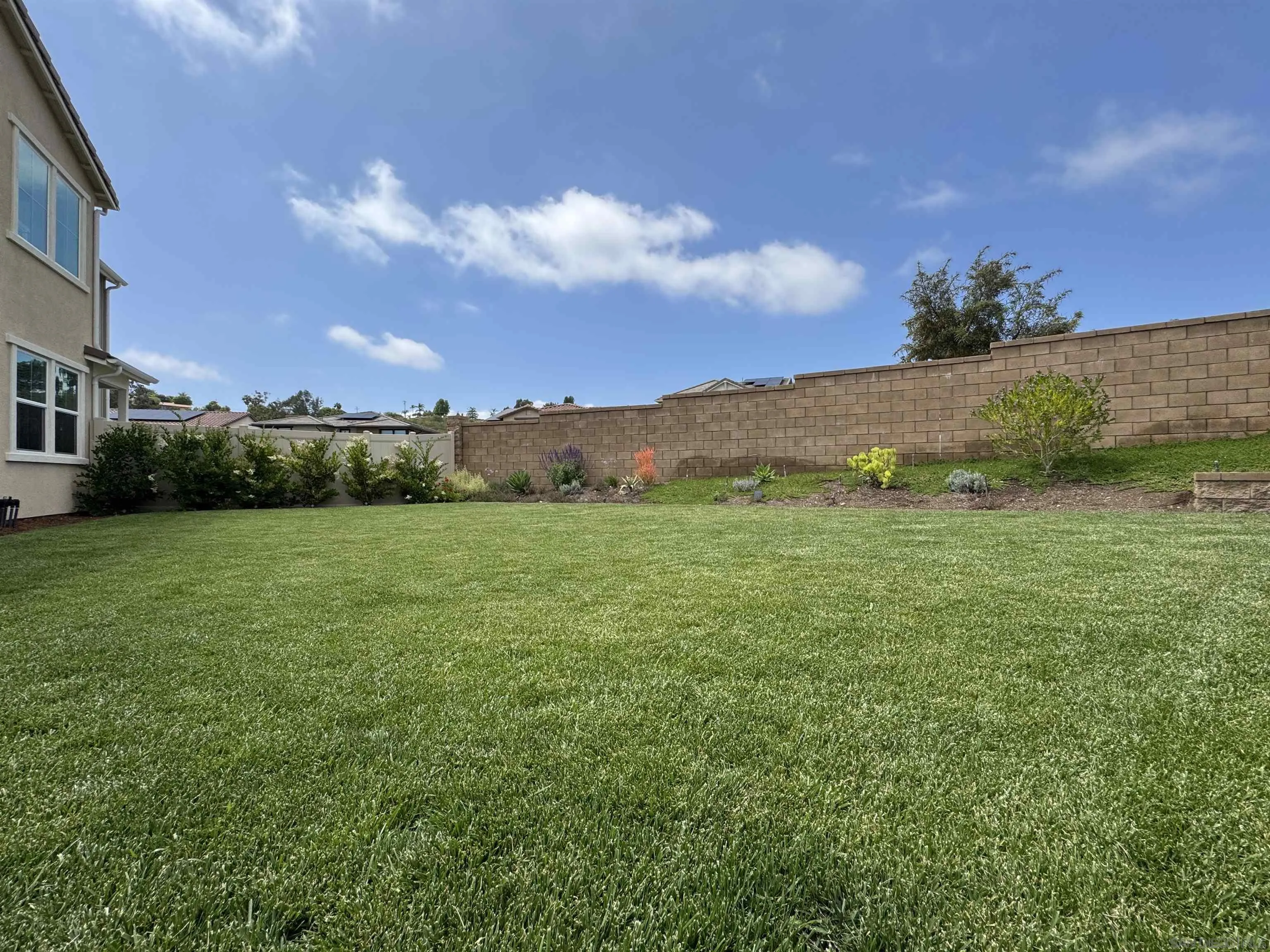 941 Lindbergh Drive San Marcos, CA 92069 - Photo 37 of 44 a view of a field with an ocean
