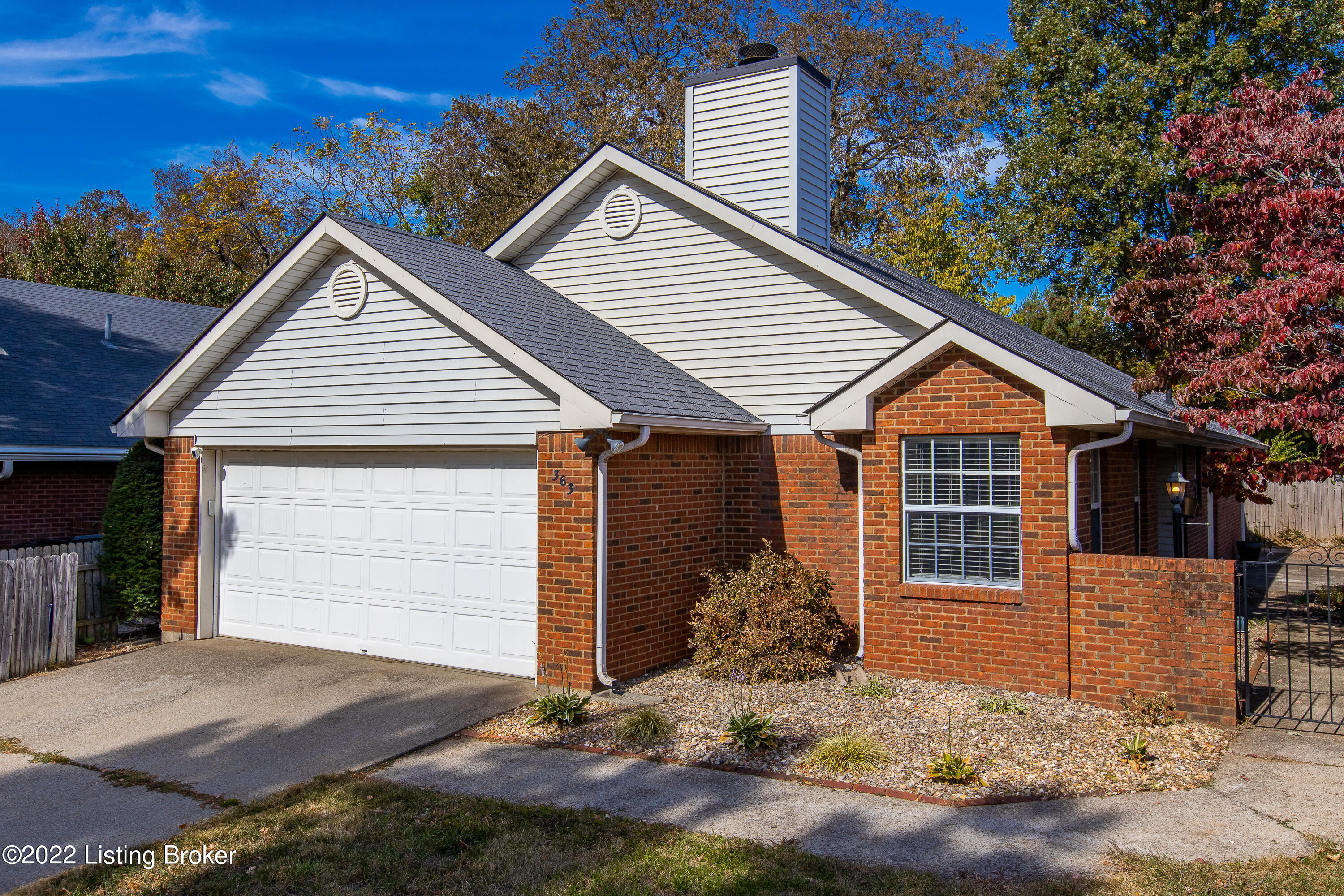 363 Retrac Road Lexington, KY 40503 - Photo 2 of 38 1-2