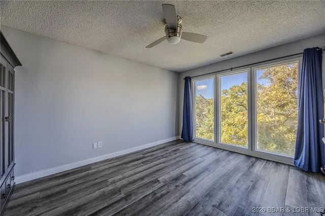 $243,000 | 98 Jonathan Drive, Unit 4C, Lake Ozark, MO 65049