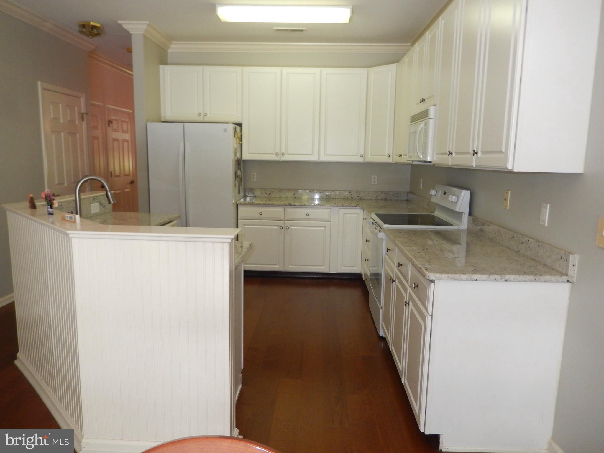 1293 Country Club Drive Springfield, PA 19064 - Photo 16 of 33