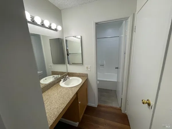 $230,000 | 1333 North Camino Alto, Unit 130, Vallejo, CA 94589