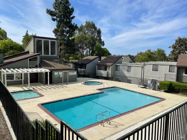 $230,000 | 1333 North Camino Alto, Unit 130, Vallejo, CA 94589