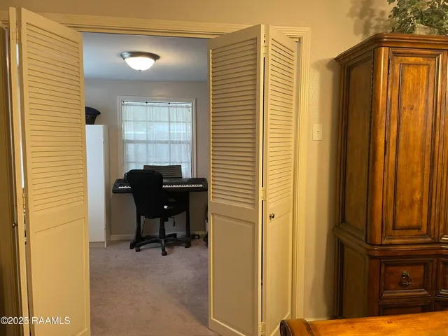 $318,000 | 409 West Governor Miro Drive, Lafayette, LA 70506