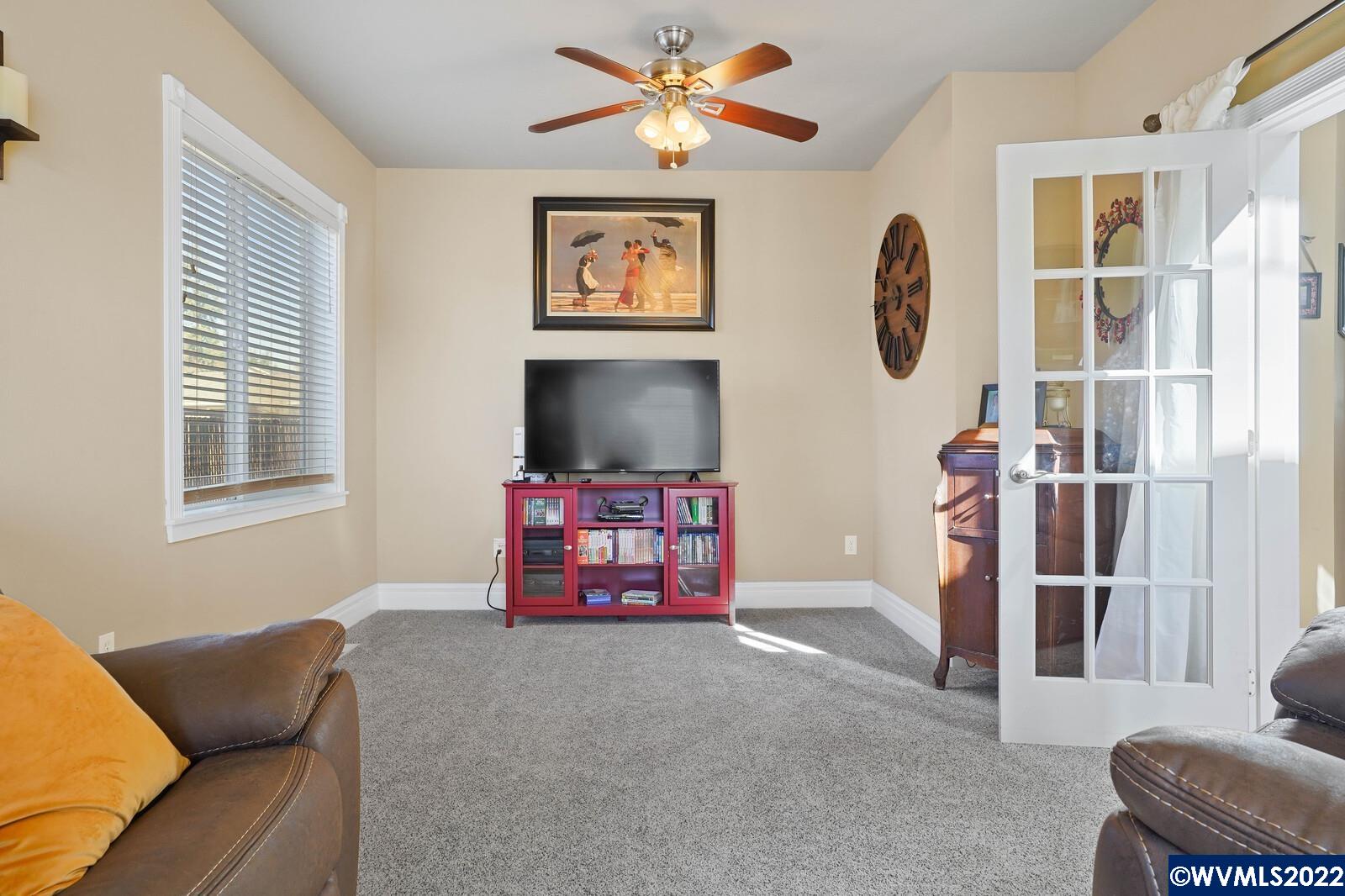 1025 Fabry Road Southeast Salem, OR 97306 - Photo 8 of 41
