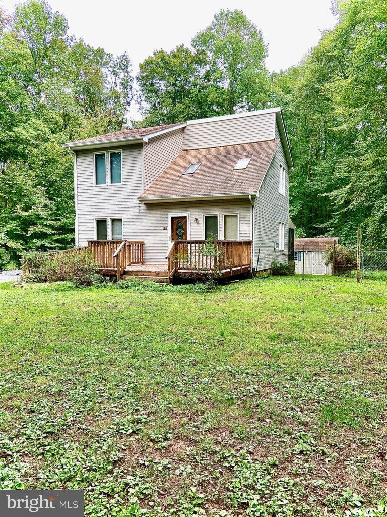 138 Ratledge Road Townsend, DE 19734 - Photo 2 of 17 Front Deck with ramp