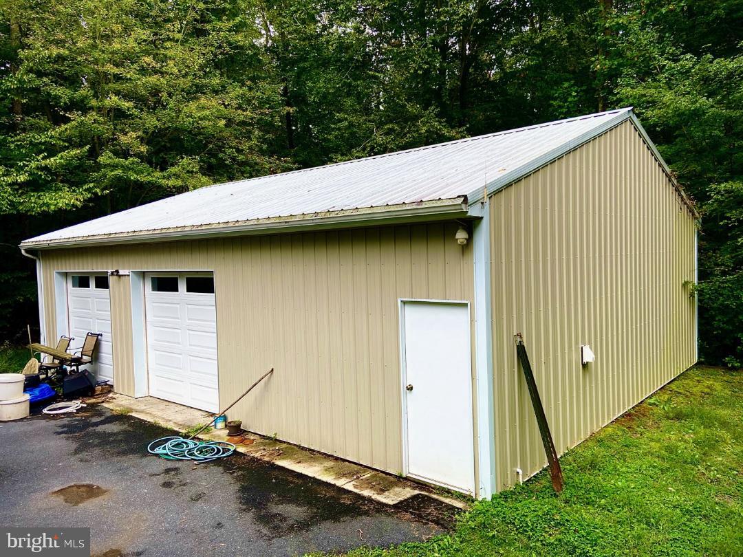 138 Ratledge Road Townsend, DE 19734 - Photo 16 of 17 2 Car garage with additional workshop