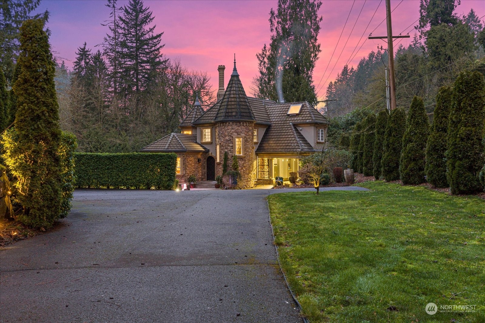 12815 Issaquah-Hobart Road Southeast Issaquah, WA 98027 - Photo 2 of 39