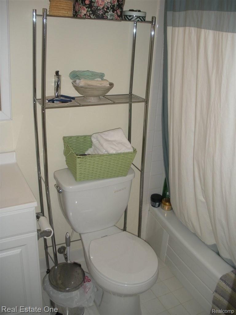 805 Plate Street, Unit 105 Rochester, MI 48307 - Photo 7 of 7 BATH