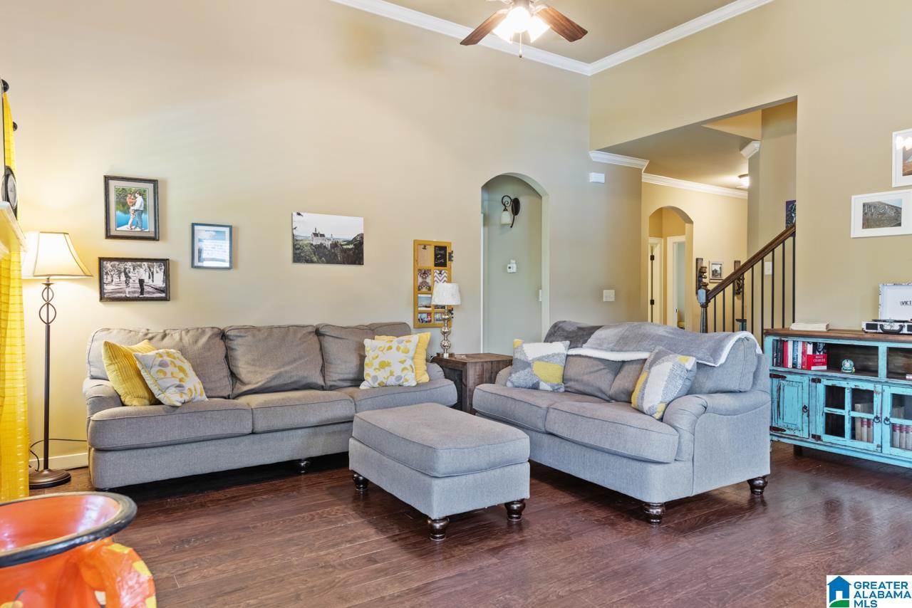 208 Lacey Avenue Alabaster, AL 35114 - Photo 13 of 35