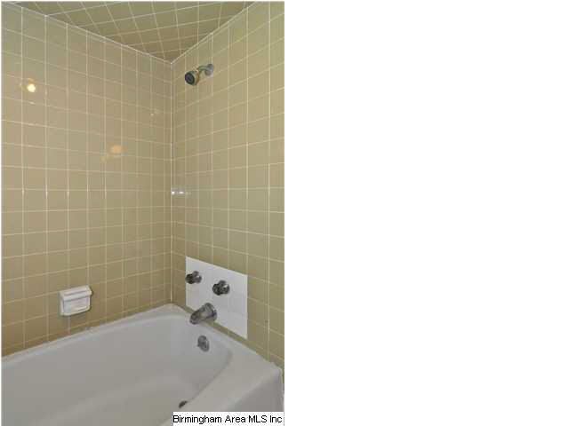 527 12th Street Southwest Alabaster, AL 35007 - Photo 18 of 32