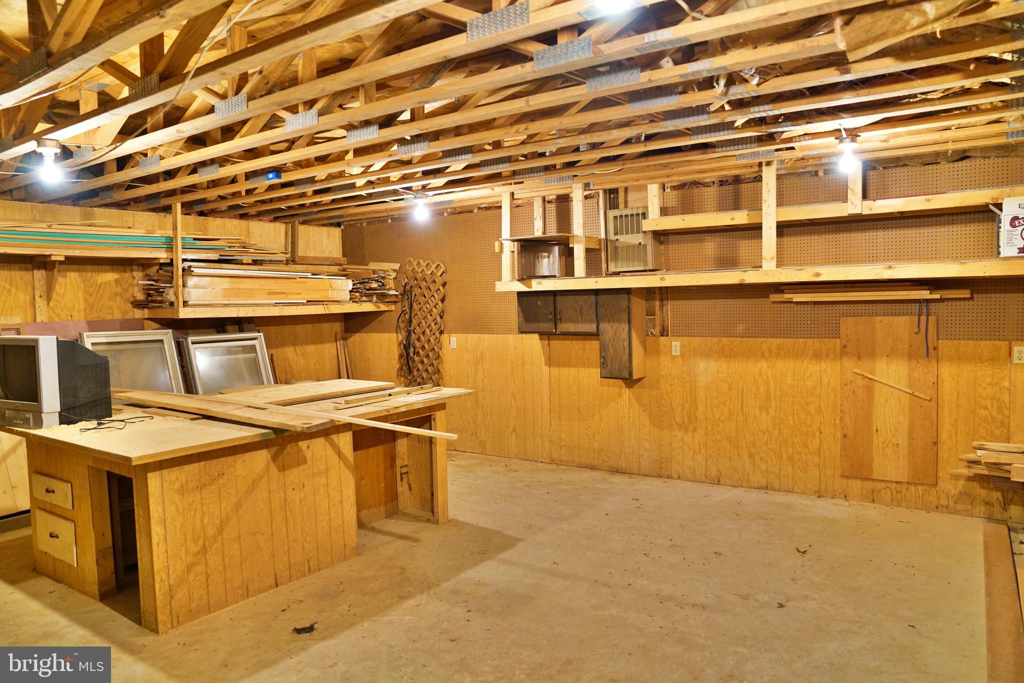 2182 Millersville Road Lancaster, PA 17603 - Photo 20 of 30 Workshop cont