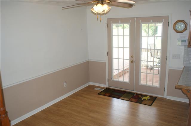 4539 Wayside Road Christiana, TN 37037 - Photo 4 of 20 Gallery Image 4