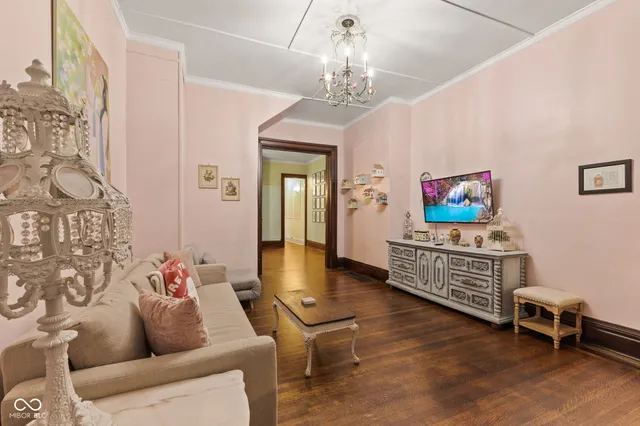 $285,000 | 339 West 11th Street, Anderson, IN 46016