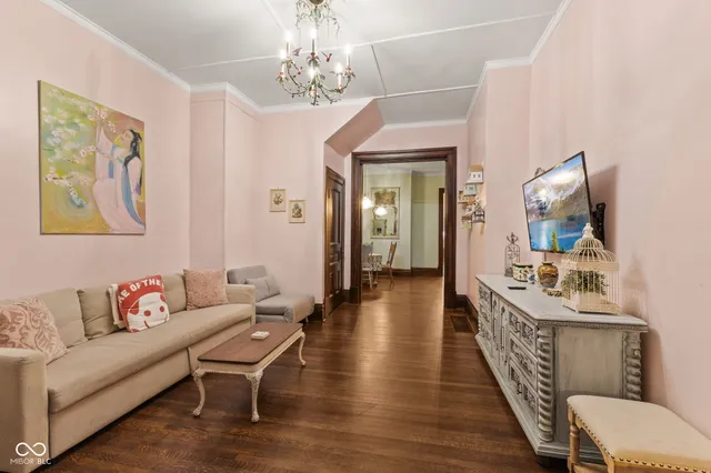 $285,000 | 339 West 11th Street, Anderson, IN 46016