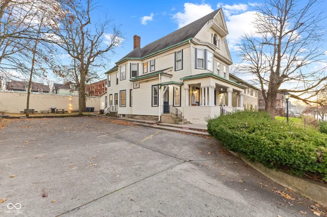 $285,000 | 339 West 11th Street, Anderson, IN 46016