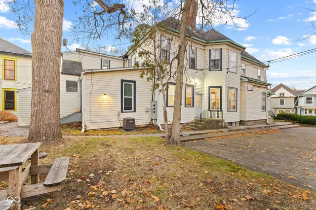 $285,000 | 339 West 11th Street, Anderson, IN 46016