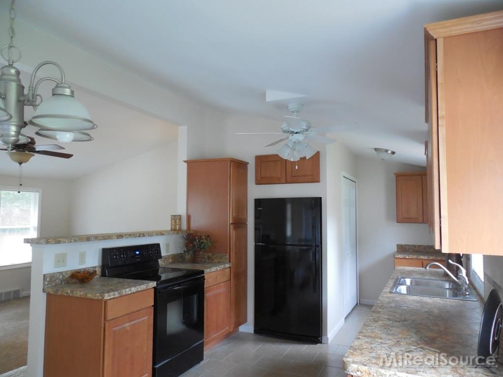 4907 Atkins Road North Street, MI 48049 - Photo 9 of 16 31204816-10.JPG