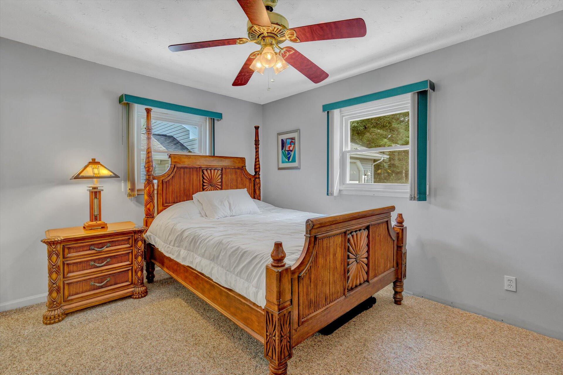 6114 White House Road Moneta, VA 24121 - Photo 12 of 35 12-091420210063