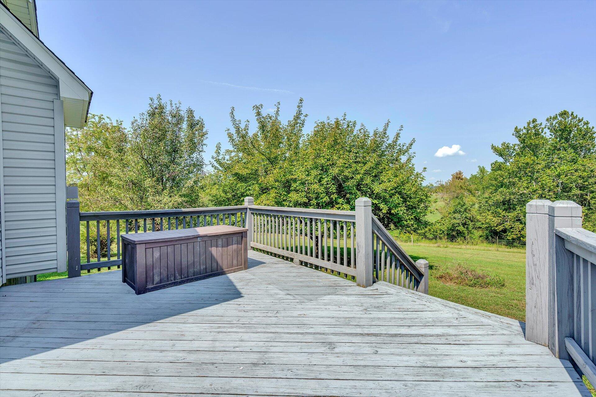 6114 White House Road Moneta, VA 24121 - Photo 20 of 35 20-091420210079