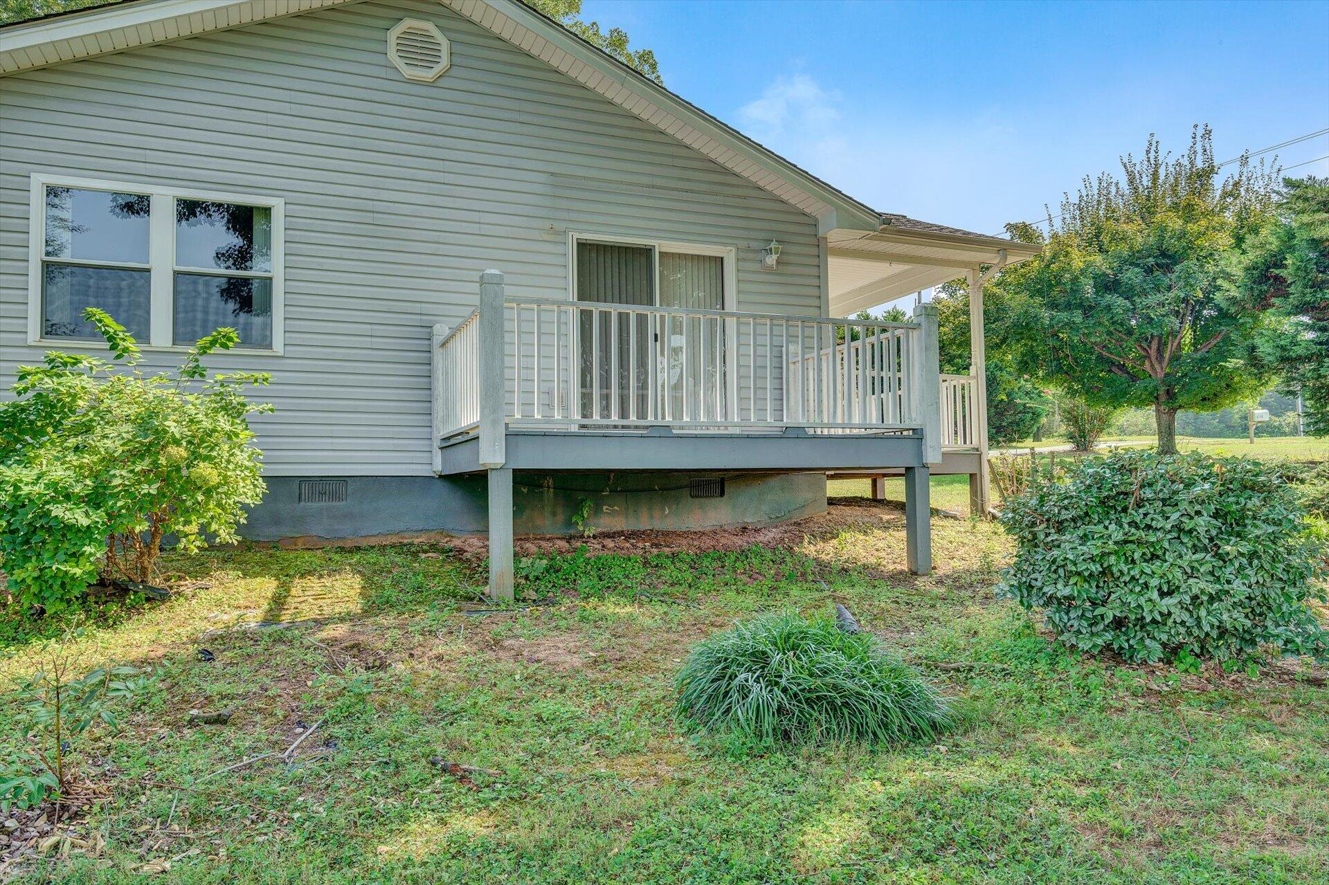 6114 White House Road Moneta, VA 24121 - Photo 29 of 35 29-091420210084