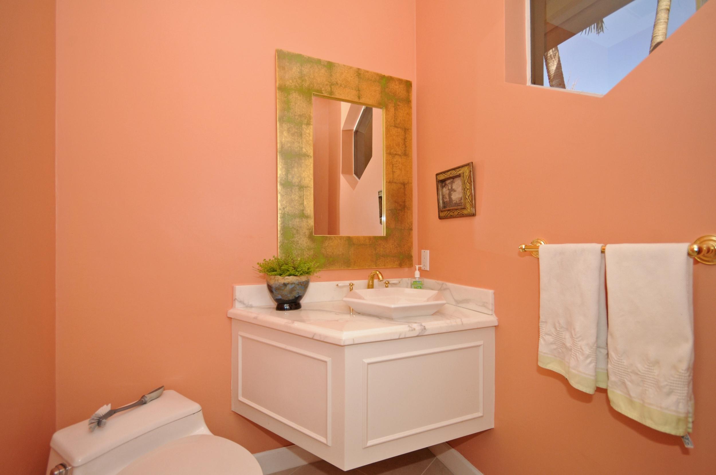 5735 Harrington Way Boca Raton, FL 33496 - Photo 25 of 35 half bath