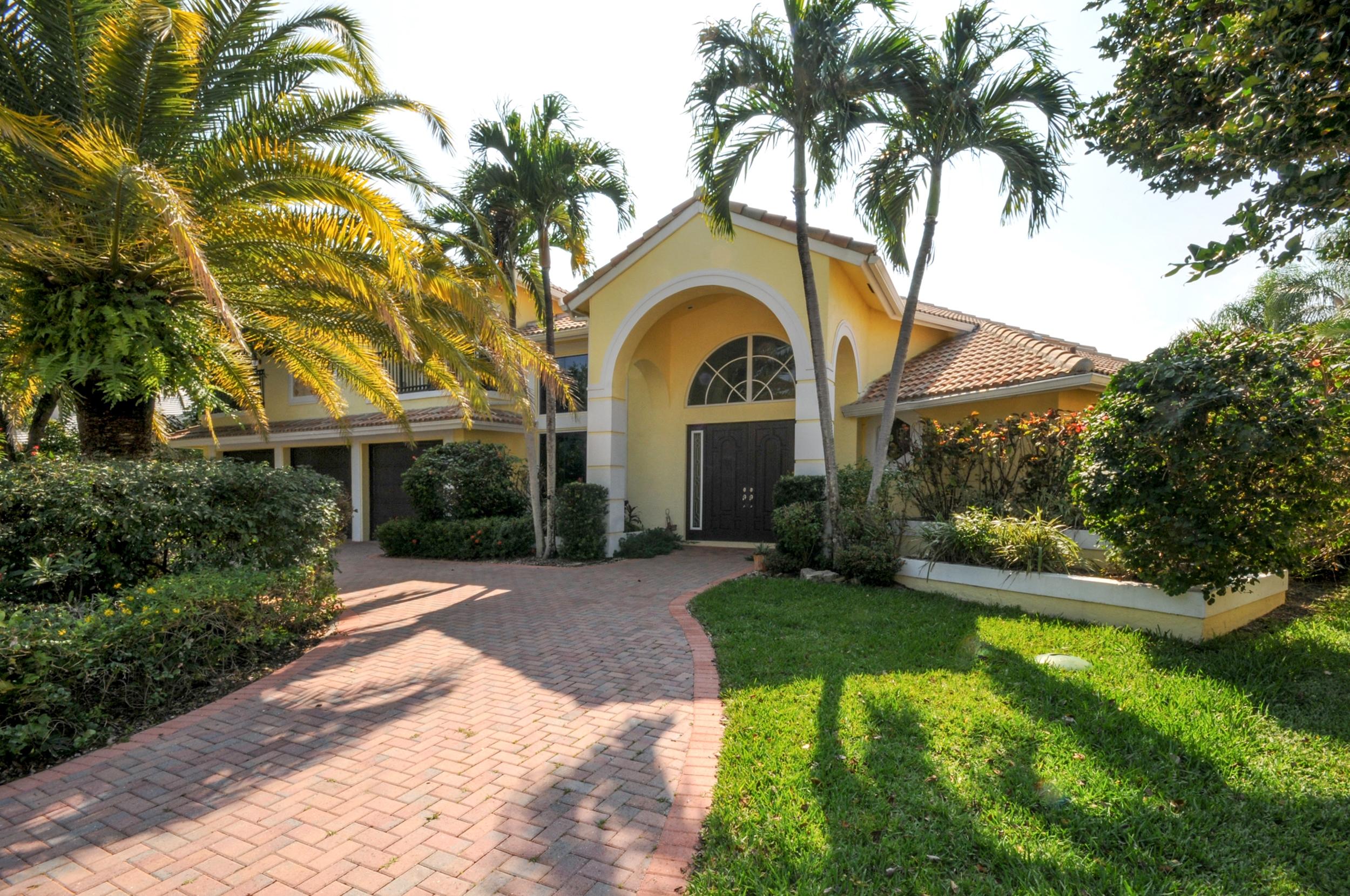 5735 Harrington Way Boca Raton, FL 33496 - Photo 33 of 35 front