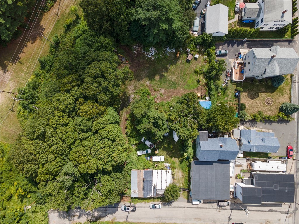 5 Hatch Street Cumberland, RI 02864 - Photo 3 of 20