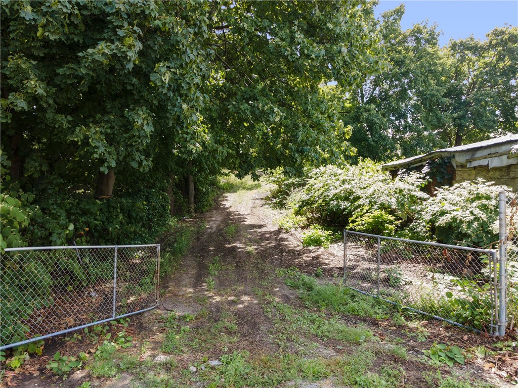 5 Hatch Street Cumberland, RI 02864 - Photo 4 of 20