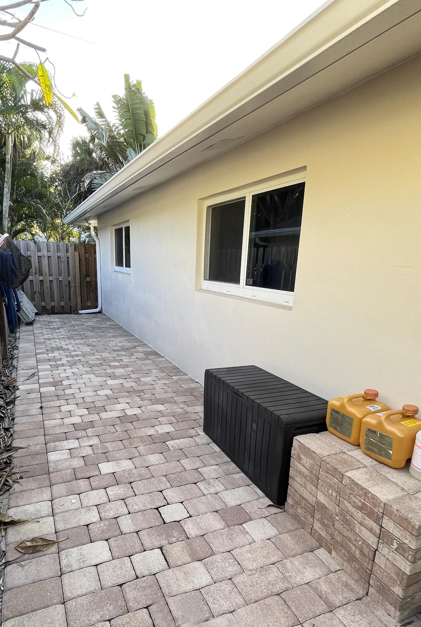 103 East Riverside Drive Jupiter, FL 33469 - Photo 38 of 66 Photo Nov 26, 3 59 02 PM