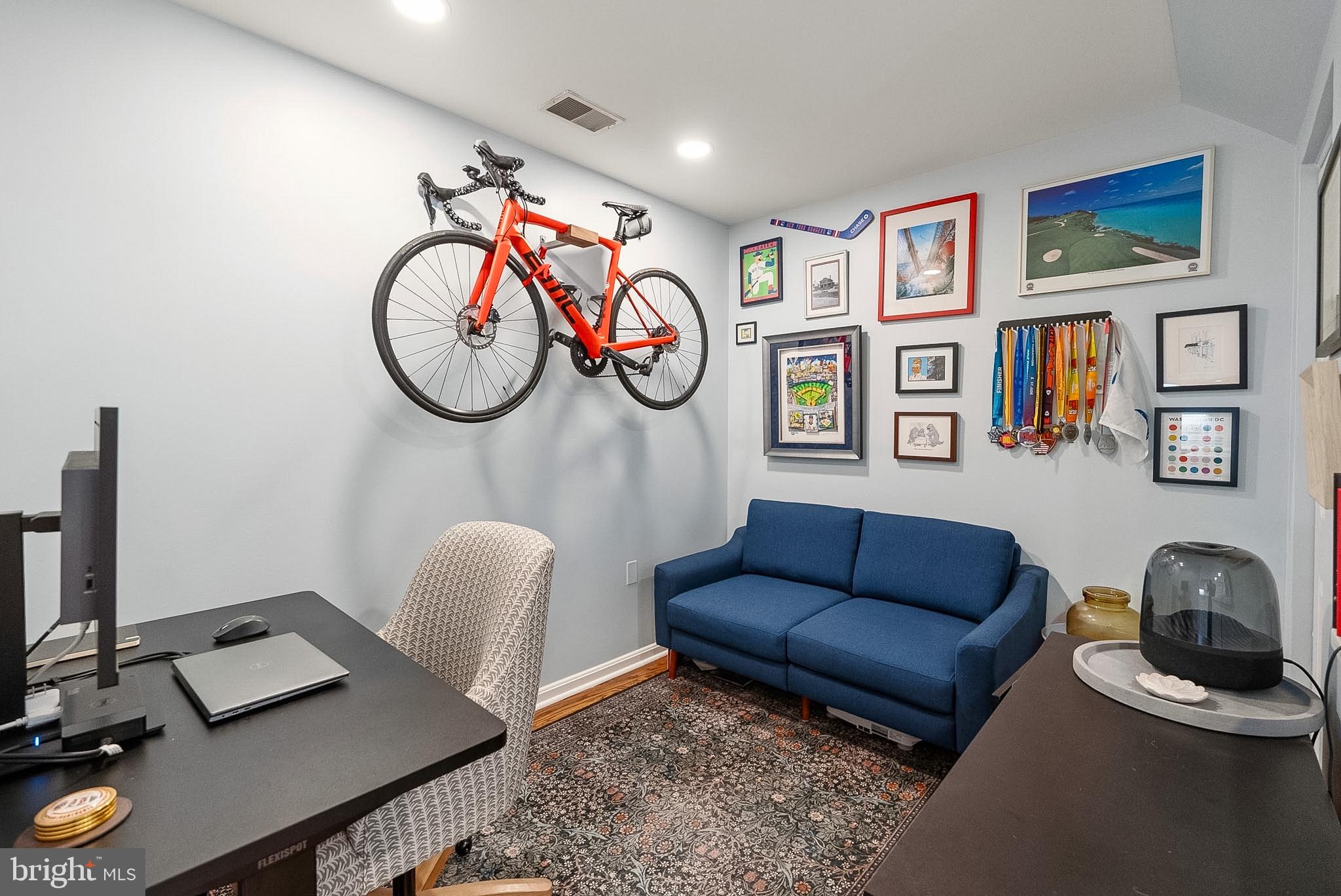 1935 Belmont Road Northwest, Unit 1121 Washington, DC 20009 - Photo 11 of 20 Dynamic workspace with cycling flair.