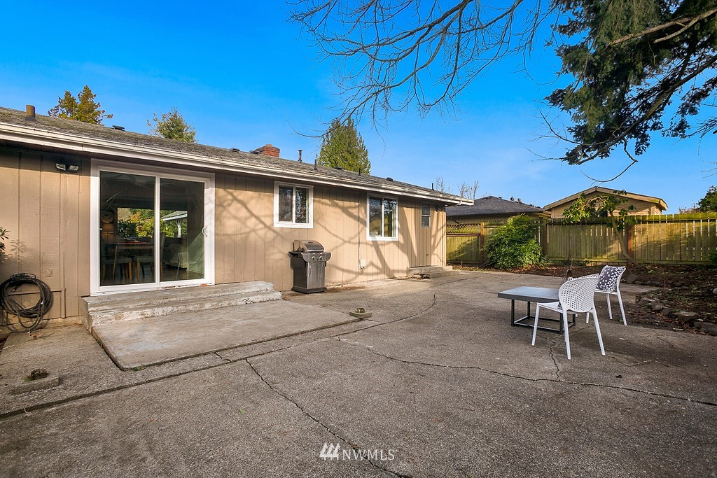 10605 Southeast 199th Street Renton, WA 98055 - Photo 20 of 24 Gallery Image 20