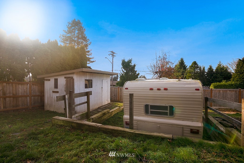 10605 Southeast 199th Street Renton, WA 98055 - Photo 24 of 24 Gallery Image 24