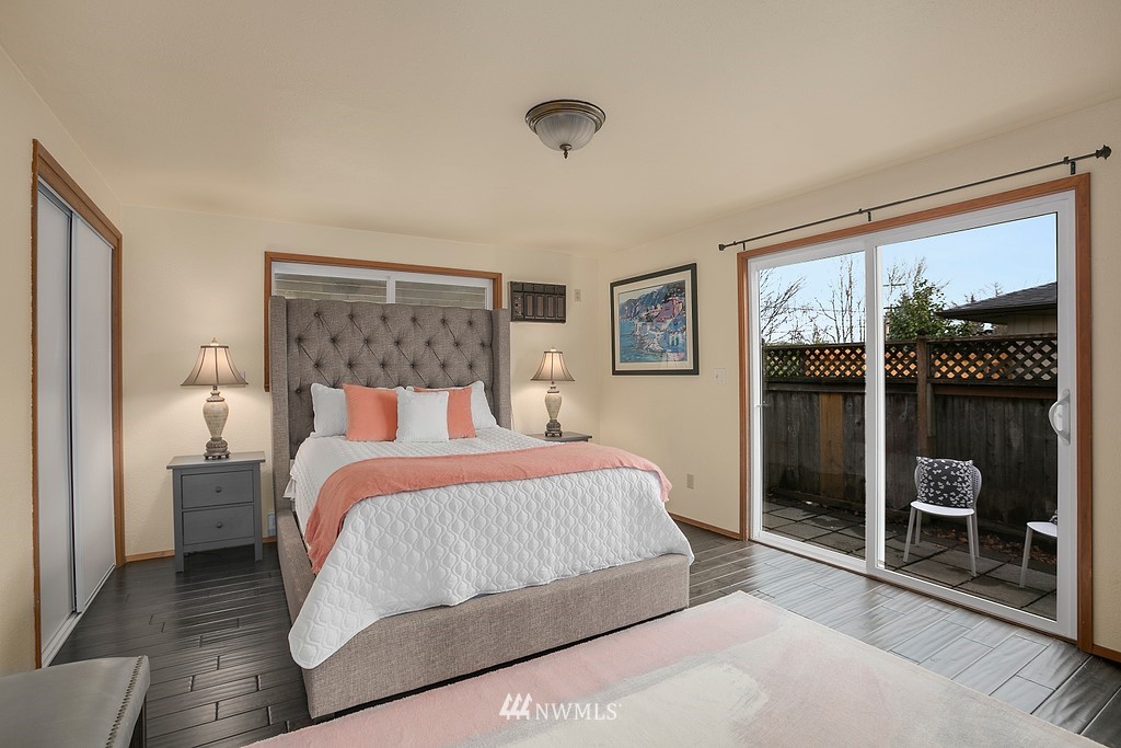 10605 Southeast 199th Street Renton, WA 98055 - Photo 9 of 24 Gallery Image 9